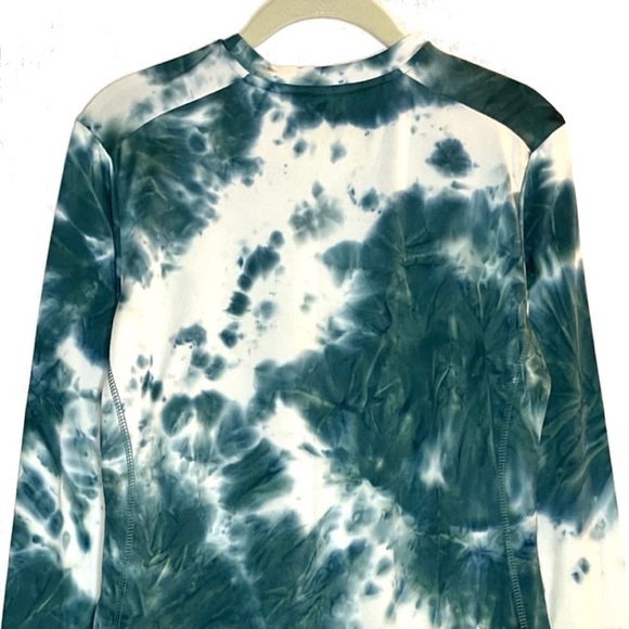 Tie Dye Yoga Top Long Sleeve Workout Top NWT - Size S - Picture 6 of 9